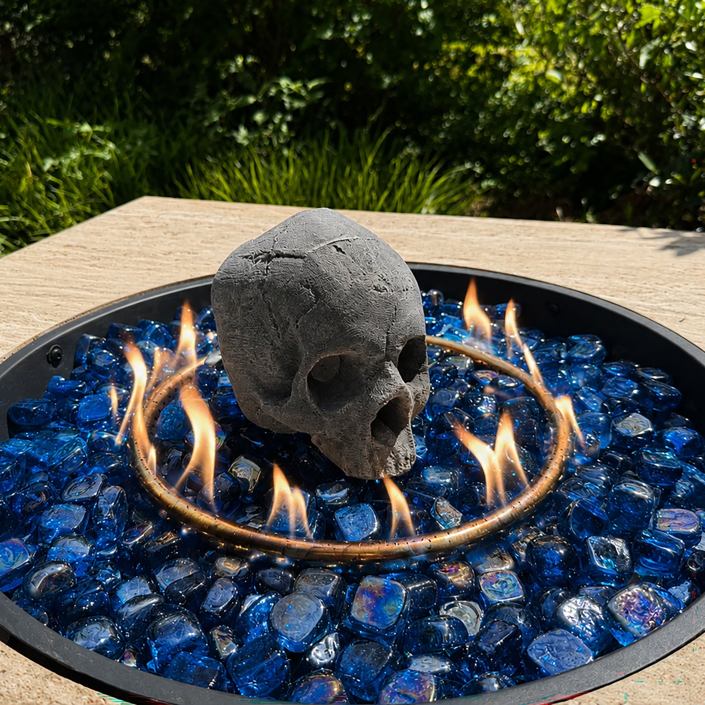 Ceramic Fire Skull - Grey - Medium